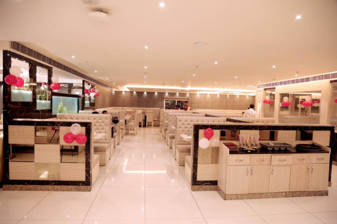 Hotel Shubham Celebrations Hyderabad Bagian luar foto